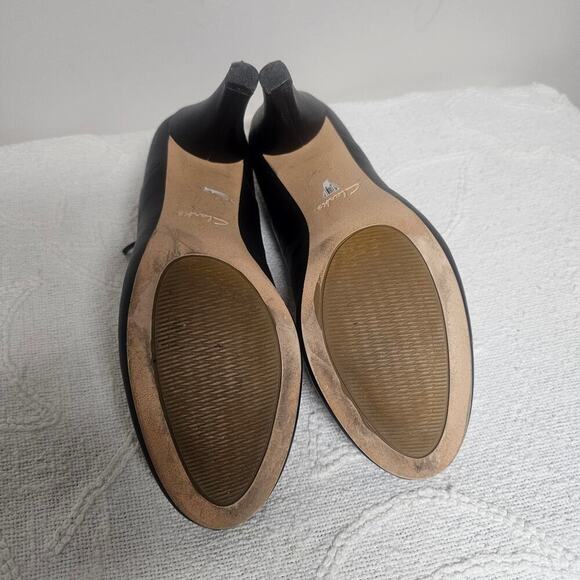 Clarks Plus Cushion Black Career Heels Pumps Women's Size 9 Neutral Office Shoes - Picture 8 of 8